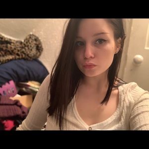 Meet your Posher, Brianna